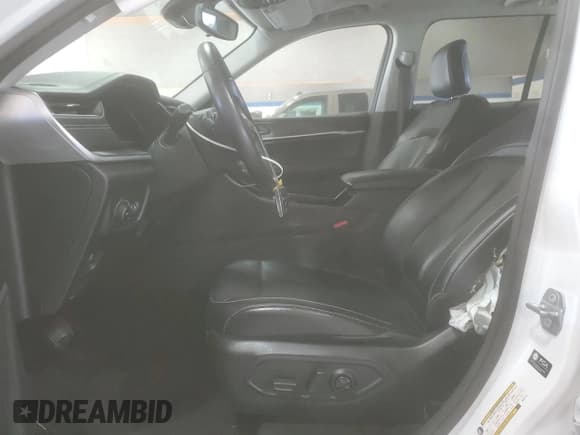 ✅ 2022 Jeep Grand Cherokee Limited • VIN: 1C4RJHBG8N8504110 • Lot: 91351875. Wystawiony na Copart z przebiegiem 56 871 mil. Bezpłatny archiwum sprzedaży aukcyjnych z USA i szczegółowy raport historii pojazdu na DreamBid. Zdjęcie 7.