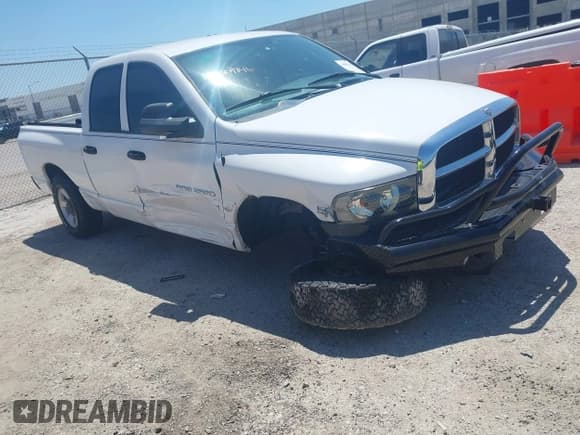 ✅ 2004 Dodge 2500 ST • VIN: 3D7KA28D54G174520 • Lot: 43009846. Wystawiony na IAAI z przebiegiem 198 881 mil. Bezpłatny archiwum sprzedaży aukcyjnych z USA i szczegółowy raport historii pojazdu na DreamBid. Zdjęcie 1.