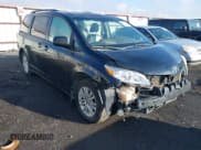 ✅ 2015 Toyota Sienna XLE • VIN: 5TDYK3DC3FS660414 • Lot: 43643982. Wystawiony na IAAI z przebiegiem 200 605 mil. Bezpłatny archiwum sprzedaży aukcyjnych z USA i szczegółowy raport historii pojazdu na DreamBid. Zdjęcie 1.