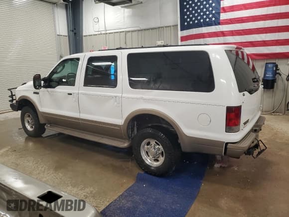 ✅ 2003 Ford Excursion • VIN: 1FMSU45F83EA56921 • Лот: 49847395. Опубликован ранее на Copart с пробегом 264 040 миль. Бесплатный доступ к архиву аукционных продаж из США и подробный отчёт об истории автомобиля на DreamBid. Изображение 2.