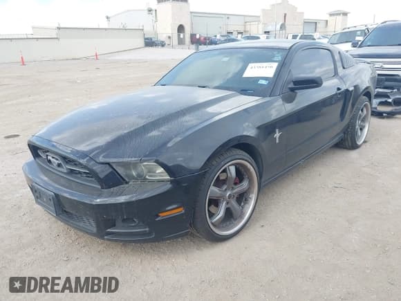 ✅ 2014 Ford Mustang V6 • VIN: 1ZVBP8AM6E5320659 • Lot: 43381456. Listed on IAAI with 143,651 mi. Free auction sales archive from the USA and detailed vehicle history report at DreamBid. Image 17.