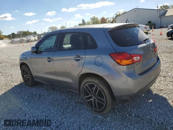 2014 Mitsubishi Outlander ES z VIN 4A4AR3AU6EE008040, wystawiony jako Copart lot #86866405 z przebiegiem 191 926 mil mil oraz Szkoda całkowita • Salvage title. Historia ofert i sprzedaży dostępna na DreamBid. Obrazek 2.