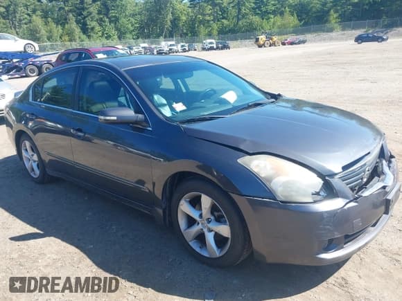 ✅ 2007 Nissan Altima SE • VIN: 1N4BL21E67C137528 • Lot: 43058780. Listed on IAAI with 180,774 mi. Free auction sales archive from the USA and detailed vehicle history report at DreamBid. Image 1.