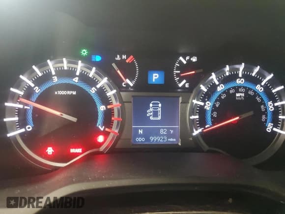 ✅ 2014 Toyota 4Runner Limited • VIN: JTEBU5JR9E5193097 • Lot: 63508765. Wystawiony na Copart z przebiegiem 99 923 mil. Bezpłatny archiwum sprzedaży aukcyjnych z USA i szczegółowy raport historii pojazdu na DreamBid. Zdjęcie 9.