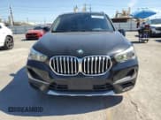 ✅ 2021 BMW X1 sDrive28i • VIN: WBXJG7C09M5S26960 • Лот: 81818865. Опубликован ранее на Copart с пробегом 39 428 миль. Бесплатный доступ к архиву аукционных продаж из США и подробный отчёт об истории автомобиля на DreamBid. Изображение 5.