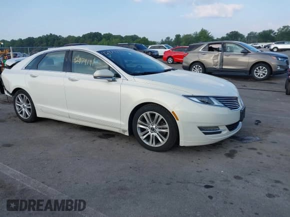 ✅ 2013 Lincoln MKZ • VIN: 3LN6L2GK6DR814904 • Lot: 42979191. Wystawiony na IAAI z przebiegiem 165 239 mil. Bezpłatny archiwum sprzedaży aukcyjnych z USA i szczegółowy raport historii pojazdu na DreamBid. Zdjęcie 1.