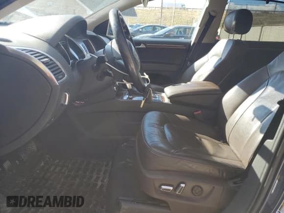 ✅ 2013 Audi Q7 Premium Plus • VIN: WA1LGAFE9DD010410 • Lot: 91860455. Listed on Copart with 238,009 mi. Free auction sales archive from the USA and detailed vehicle history report at DreamBid. Image 7.