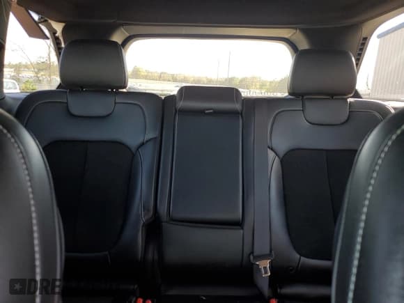 ✅ 2023 Jeep Grand Cherokee Altitude • VIN: 1C4RJGAG3PC571130 • Lot: 49879155. Listed on Copart with 24,563 mi. Free auction sales archive from the USA and detailed vehicle history report at DreamBid. Image 10.