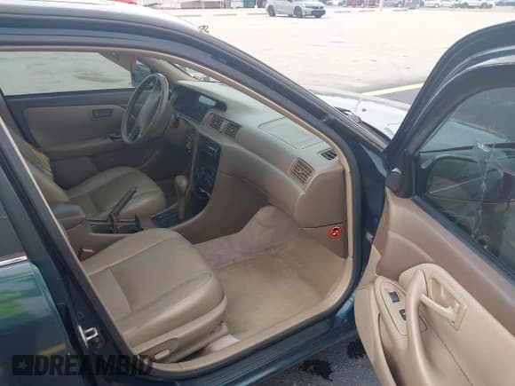 ✅ 1997 Toyota Camry LE • VIN: 4T1BG22K2VU075437 • Lot: 42643361. Listed on IAAI with 195,403 mi. Free auction sales archive from the USA and detailed vehicle history report at DreamBid. Image 5.