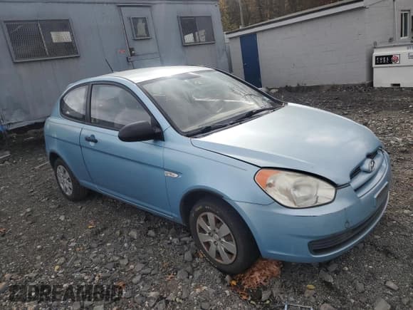 ✅ 2009 Hyundai Accent Auto GS • VIN: KMHCM36C99U112608 • Lot: 92350775. Wystawiony na Copart z przebiegiem 88 183 mil. Bezpłatny archiwum sprzedaży aukcyjnych z USA i szczegółowy raport historii pojazdu na DreamBid. Zdjęcie 4.