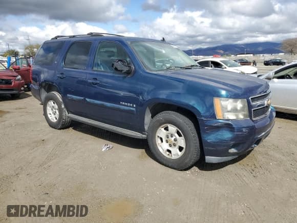 ✅ 2007 Chevrolet Tahoe LS • VIN: 1GNEC13J07R104900 • Lot: 48997395. Listed on Copart with 199,874 mi. Free auction sales archive from the USA and detailed vehicle history report at DreamBid. Image 4.