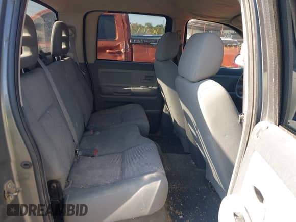 2007 Dodge Dakota SLT with VIN 1D7HW48K17S141534, listed as a IAAI auction lot 43202323 with 187,741 mi miles and . Bid and sale history available at DreamBid. Image 8.