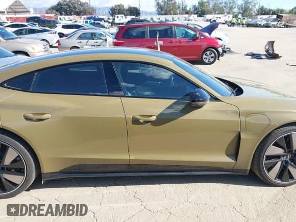 ✅ 2023 Audi e-tron GT Prestige • VIN: WAUEJBFWXP7006123 • Лот: 43752829. Опубликован ранее на IAAI с пробегом 14 351 миль. Бесплатный доступ к архиву аукционных продаж из США и подробный отчёт об истории автомобиля на DreamBid. Изображение 13.