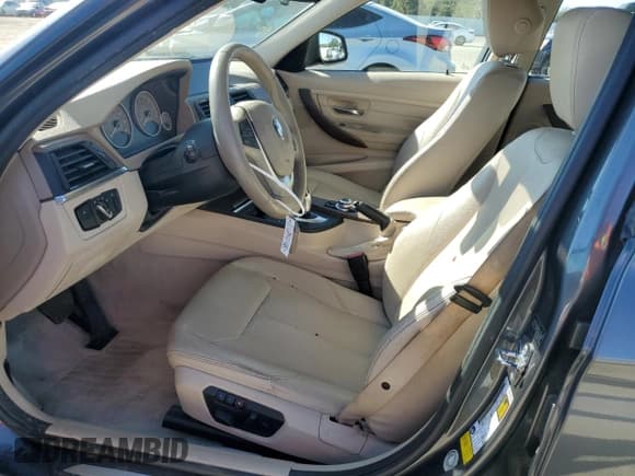 ✅ 2012 BMW 3 Series 328i • VIN: WBA3A5C50CFJ88824 • Lot: 81735705. Listed on Copart with 91,773 mi. Free auction sales archive from the USA and detailed vehicle history report at DreamBid. Image 7.