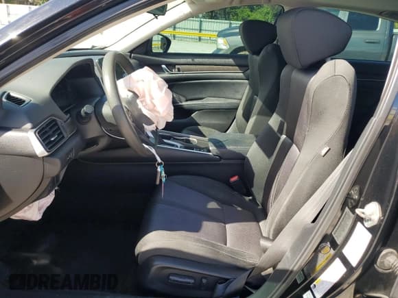 ✅ 2018 Honda Accord EX • VIN: 1HGCV1F45JA033586 • Лот: 87380115. Опубликован ранее на Copart с пробегом 99 211 миль. Бесплатный доступ к архиву аукционных продаж из США и подробный отчёт об истории автомобиля на DreamBid. Изображение 7.