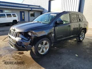 ✅ 2016 Jeep Compass Sport • VIN: 1C4NJDBB4GD663003 • Lot: 89813555. Wystawiony na Copart z przebiegiem 188 004 mil. Bezpłatny archiwum sprzedaży aukcyjnych z USA i szczegółowy raport historii pojazdu na DreamBid. Zdjęcie 1.