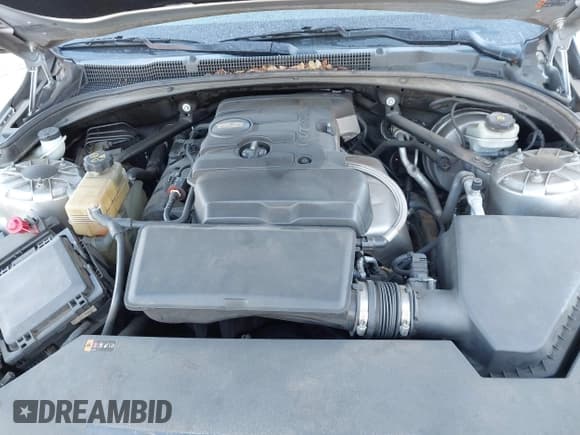 ✅ 2015 Cadillac ATS Luxury RWD • VIN: 1G6AB5RA4F0111587 • Lot: 43421369. Wystawiony na IAAI z przebiegiem Nie podano. Bezpłatny archiwum sprzedaży aukcyjnych z USA i szczegółowy raport historii pojazdu na DreamBid. Zdjęcie 10.