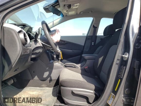 ✅ 2020 Hyundai Kona SE • VIN: KM8K12AAXLU419183 • Лот: 45756804. Опубликован ранее на Copart с пробегом 92 222 миль. Бесплатный доступ к архиву аукционных продаж из США и подробный отчёт об истории автомобиля на DreamBid. Изображение 7.