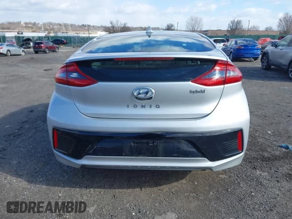 ✅ 2018 Hyundai Ioniq SEL • VIN: KMHC75LC2JU072027 • Lot: 41588070. Wystawiony na IAAI z przebiegiem Nie podano. Bezpłatny archiwum sprzedaży aukcyjnych z USA i szczegółowy raport historii pojazdu na DreamBid. Zdjęcie 15.