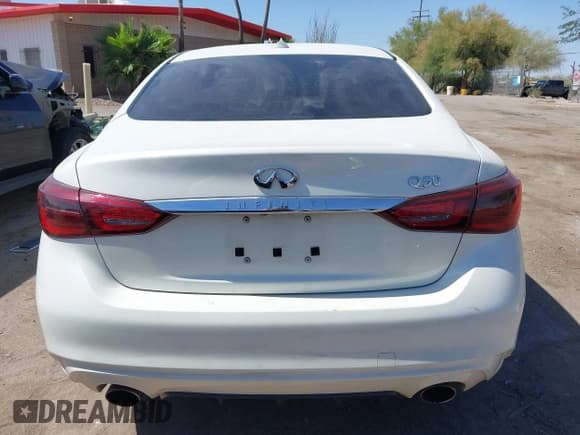 ✅ 2019 Infiniti Q50 Luxe • VIN: JN1EV7AP6KM514283 • Lot: 42723294. Listed on IAAI with 54,277 mi. Free auction sales archive from the USA and detailed vehicle history report at DreamBid. Image 16.