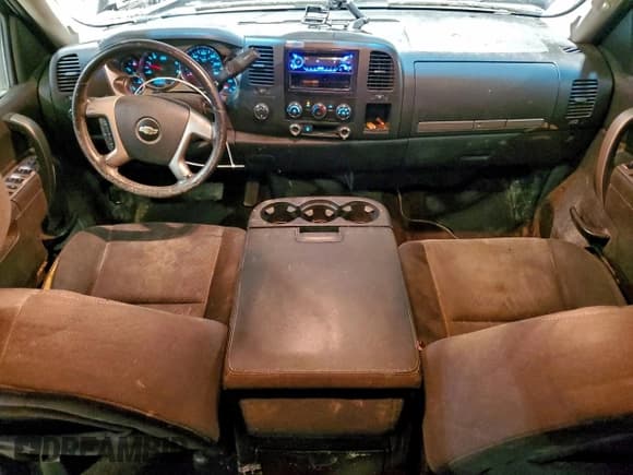 ✅ 2010 Chevrolet Silverado 1500 LT • VIN: 1GCSKSE34AZ160235 • Лот: 94638305. Опубликован ранее на Copart с пробегом 193 066 миль. Бесплатный доступ к архиву аукционных продаж из США и подробный отчёт об истории автомобиля на DreamBid. Изображение 8.