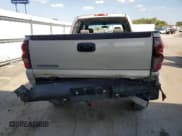 ✅ 2007 Chevrolet Silverado 2500HD LT1 • VIN: 1GCHK23D47F108667 • Лот: 80464745. Опубликован ранее на Copart с пробегом 339 690 миль. Бесплатный доступ к архиву аукционных продаж из США и подробный отчёт об истории автомобиля на DreamBid. Изображение 6.