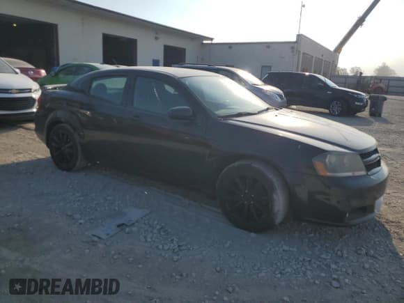 ✅ 2014 Dodge Avenger SXT • VIN: 1C3CDZCG5EN177527 • Lot: 62091955. Listed on Copart with 132,690 mi. Free auction sales archive from the USA and detailed vehicle history report at DreamBid. Image 4.