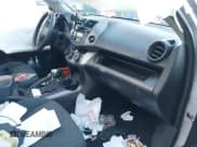 ✅ 2011 Toyota RAV4 Sport • VIN: JTMRF4DV9B5047438 • Лот: 41543281. Опубликован ранее на IAAI с пробегом Не указан. Бесплатный доступ к архиву аукционных продаж из США и подробный отчёт об истории автомобиля на DreamBid. Изображение 5.