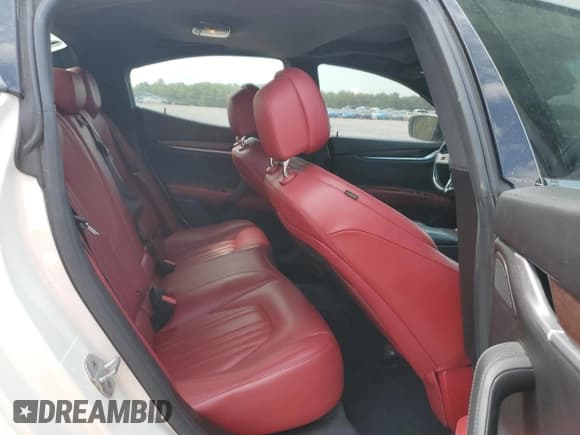 ✅ 2016 Maserati Ghibli S • VIN: ZAM57RSA0G1183122 • Lot: 71105145. Wystawiony na Copart z przebiegiem 78 097 mil. Bezpłatny archiwum sprzedaży aukcyjnych z USA i szczegółowy raport historii pojazdu na DreamBid. Zdjęcie 10.