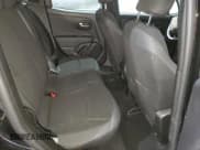 ✅ 2020 Jeep Renegade Altitude • VIN: ZACNJBBB5LPL42293 • Lot: 83776785. Listed on Copart with 39,885 mi. Free auction sales archive from the USA and detailed vehicle history report at DreamBid. Image 11.