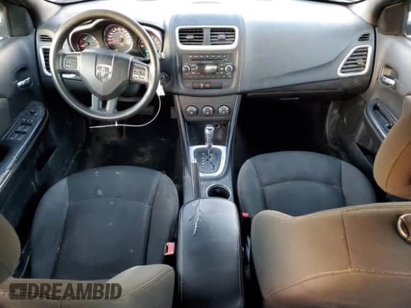 2012 Dodge Avenger SE с VIN 1C3CDZAB7CN235514, выставлен на аукционе Copart как лот 77655453 с пробегом 143 220 миль миль и Списание • Salvage title. История ставок и продаж доступна на DreamBid. Изображение 8.