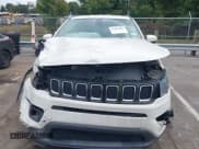 ✅ 2020 Jeep Compass Latitude • VIN: 3C4NJCBB8LT176871 • Lot: 43410483. Listed on IAAI with 32,784 mi. Free auction sales archive from the USA and detailed vehicle history report at DreamBid. Image 12.