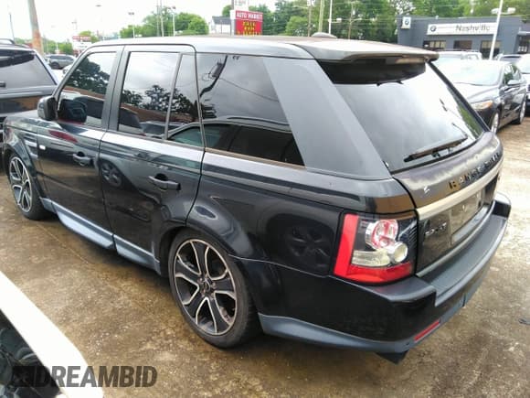 ✅ 2012 Land Rover Range Rover Sport HSE • VIN: SALSF2D41CA726733 • Лот: 42201212. Опубликован ранее на IAAI с пробегом 258 935 миль. Бесплатный доступ к архиву аукционных продаж из США и подробный отчёт об истории автомобиля на DreamBid. Изображение 3.