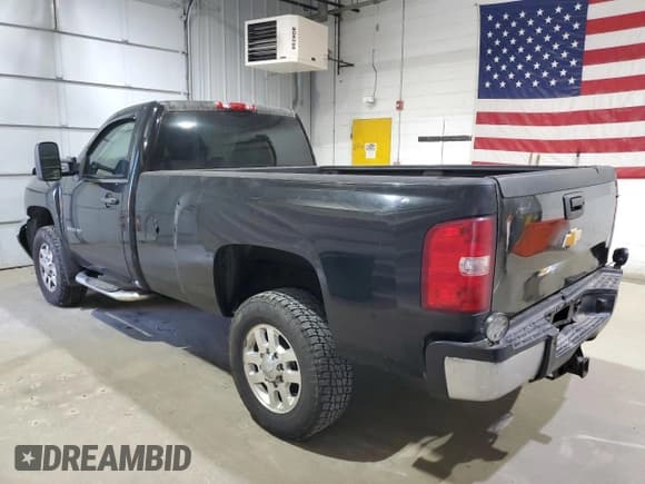 ✅ 2014 Chevrolet Silverado 2500HD Work Truck • VIN: 1GC0KVCG9EF174797 • Лот: 86870605. Опубликован ранее на Copart с пробегом 206 564 миль. Бесплатный доступ к архиву аукционных продаж из США и подробный отчёт об истории автомобиля на DreamBid. Изображение 2.