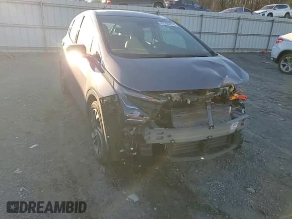 ✅ 2023 Chevrolet Bolt EV 2LT • VIN: 1G1FX6S06P4161650 • Lot: 83765274. Wystawiony na Copart z przebiegiem 26 687 mil. Bezpłatny archiwum sprzedaży aukcyjnych z USA i szczegółowy raport historii pojazdu na DreamBid. Zdjęcie 11.