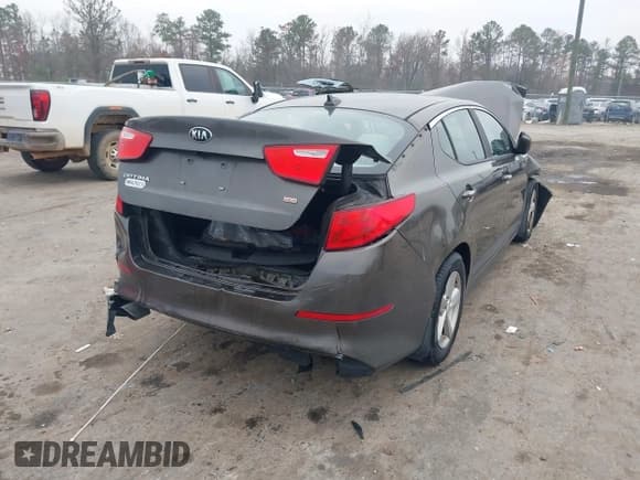 ✅ 2015 Kia Optima LX • VIN: 5XXGM4A7XFG398475 • Lot: 43730834. Wystawiony na IAAI z przebiegiem 169 132 mil. Bezpłatny archiwum sprzedaży aukcyjnych z USA i szczegółowy raport historii pojazdu na DreamBid. Zdjęcie 4.