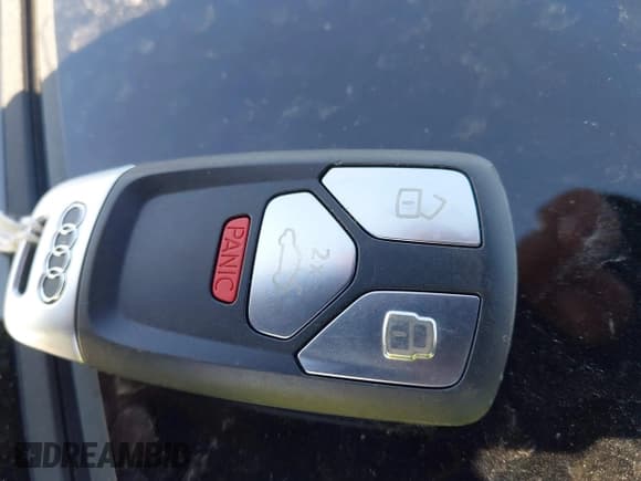 ✅ 2019 Audi S5 Sportback Prestige • VIN: WAUC4CF50KA081064 • Lot: 42009839. Wystawiony na IAAI z przebiegiem 60 128 mil. Bezpłatny archiwum sprzedaży aukcyjnych z USA i szczegółowy raport historii pojazdu na DreamBid. Zdjęcie 11.