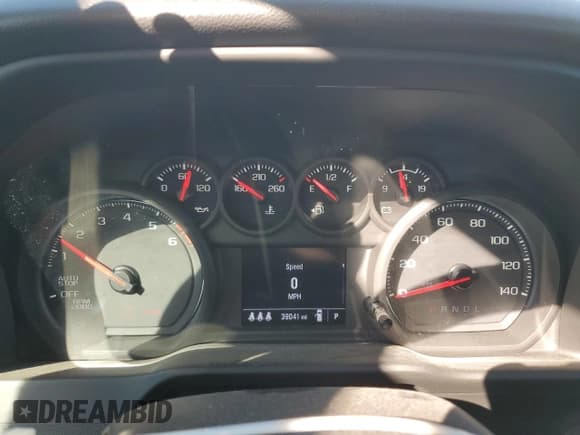 ✅ 2024 Chevrolet Silverado 1500 • VIN: 1GCPAAED7RZ151911 • Лот: 81941365. Опубликован ранее на Copart с пробегом 39 041 миль. Бесплатный доступ к архиву аукционных продаж из США и подробный отчёт об истории автомобиля на DreamBid. Изображение 9.