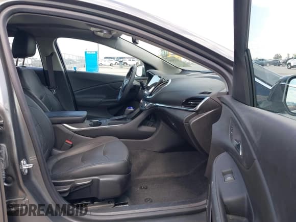 ✅ 2017 Chevrolet Volt Premier • VIN: 1G1RD6S56HU210431 • Lot: 43280560. Wystawiony na IAAI z przebiegiem 42 878 mil. Bezpłatny archiwum sprzedaży aukcyjnych z USA i szczegółowy raport historii pojazdu na DreamBid. Zdjęcie 5.