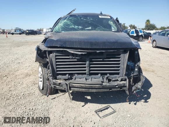 ✅ 2017 Chevrolet Tahoe LT • VIN: 1GNSCBKCXHR280768 • Lot: 90500565. Listed on Copart with 170,623 mi. Free auction sales archive from the USA and detailed vehicle history report at DreamBid. Image 5.