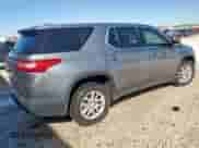 2019 Chevrolet Traverse LS z VIN 1GNERFKW4KJ282521, wystawiony jako Copart lot #87285445 z przebiegiem 153 926 mil mil oraz Czysty tytuł • Clean title. Historia ofert i sprzedaży dostępna na DreamBid. Obrazek 3.