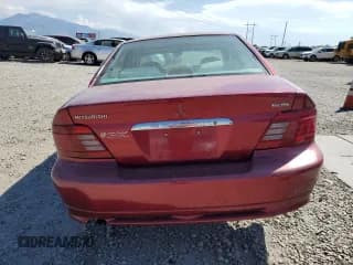 ✅ 2000 Mitsubishi Galant ES • VIN: 4A3AA46G4YE095879 • Лот: 70035904. Опубликован ранее на Copart с пробегом 180 089 миль. Бесплатный доступ к архиву аукционных продаж из США и подробный отчёт об истории автомобиля на DreamBid. Изображение 6.