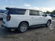 ✅ 2023 Chevrolet Suburban Premier • VIN: 1GNSCFKD7PR462118 • Lot: 81268045. Wystawiony na Copart z przebiegiem 62 560 mil. Bezpłatny archiwum sprzedaży aukcyjnych z USA i szczegółowy raport historii pojazdu na DreamBid. Zdjęcie 3.
