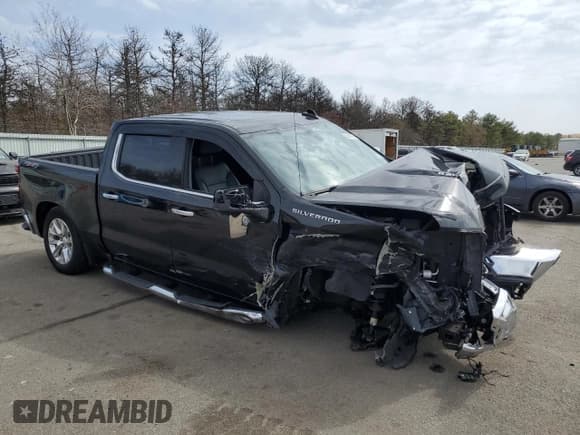 ✅ 2020 Chevrolet Silverado 1500 LTZ • VIN: 3GCUYGEL3LG303845 • Lot: 50366785. Wystawiony na Copart z przebiegiem 63 847 mil. Bezpłatny archiwum sprzedaży aukcyjnych z USA i szczegółowy raport historii pojazdu na DreamBid. Zdjęcie 4.