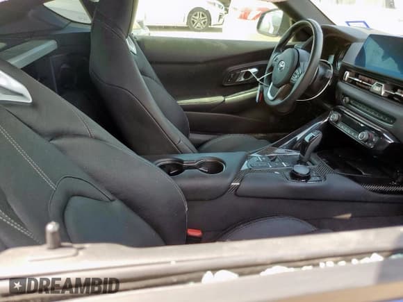 ✅ 2023 Toyota Supra 3.0 • VIN: WZ1DB0G05PW054758 • Lot: 60202015. Listed on Copart with 32,974 mi. Free auction sales archive from the USA and detailed vehicle history report at DreamBid. Image 10.