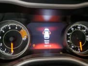 ✅ 2018 Jeep Cherokee Overland • VIN: 1C4PJMJX1JD597975 • Lot: 67560015. Listed on Copart with 83,871 mi. Free auction sales archive from the USA and detailed vehicle history report at DreamBid. Image 9.