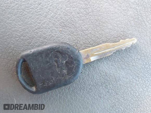 ✅ 2005 Ford F-150 XLT • VIN: 1FTPW12565KB99210 • Lot: 42177600. Listed on IAAI with 95,065 mi. Free auction sales archive from the USA and detailed vehicle history report at DreamBid. Image 11.