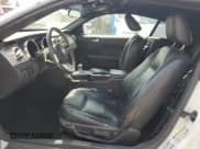 ✅ 2005 Ford Mustang Deluxe • VIN: 1ZVFT84NX55182674 • Lot: 54628895. Listed on Copart with 113,265 mi. Free auction sales archive from the USA and detailed vehicle history report at DreamBid. Image 7.