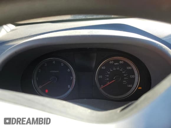 ✅ 2016 Hyundai Accent SE • VIN: KMHCT4AE5GU963674 • Лот: 77892414. Опубликован ранее на Copart с пробегом Не указан. Бесплатный доступ к архиву аукционных продаж из США и подробный отчёт об истории автомобиля на DreamBid. Изображение 9.