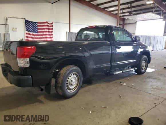 ✅ 2010 Toyota Tundra • VIN: 5TFLU5F18AX021587 • Lot: 71822874. Listed on Copart with 122,093 mi. Free auction sales archive from the USA and detailed vehicle history report at DreamBid. Image 3.